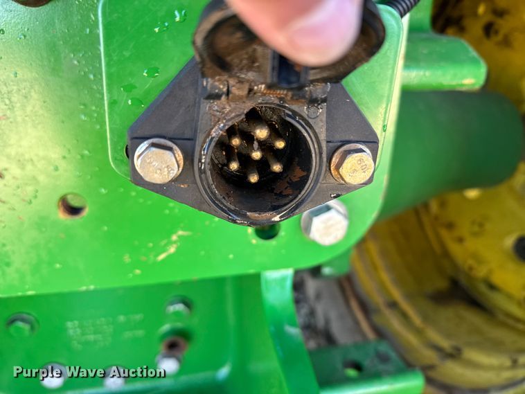 image for item EU6429 2015 John Deere 9620R Scraper Special 4WD tractor