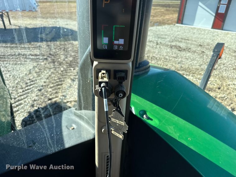 image for item EU6429 2015 John Deere 9620R Scraper Special 4WD tractor