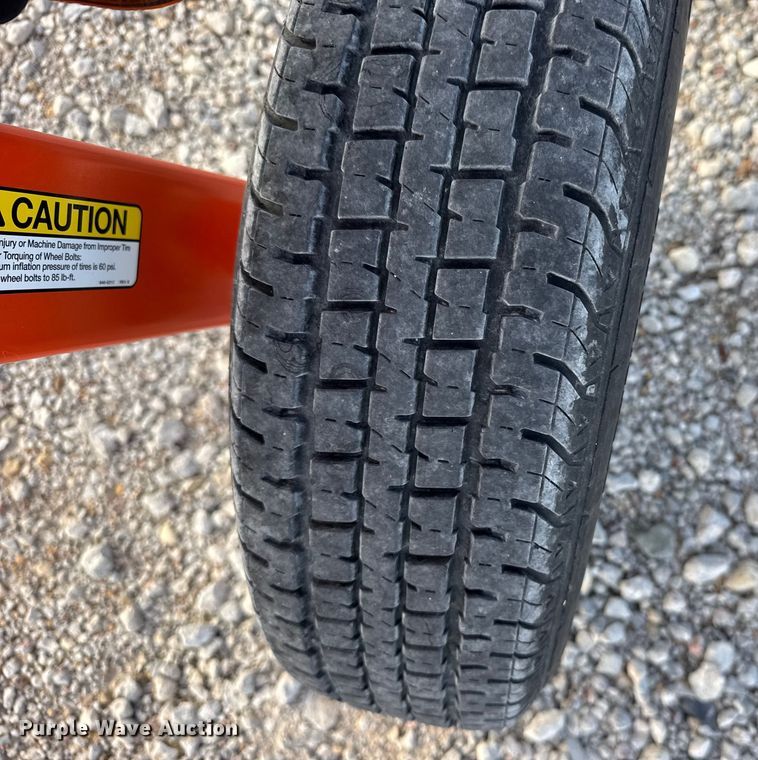 image for item EU6469 2019 Kubota RR212CR hay rake