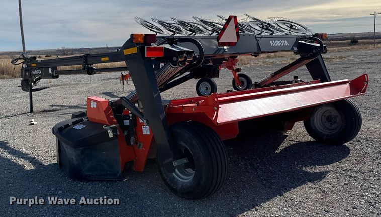 image for item EU6470 2019 Kubota DMC8540R swather / windrower