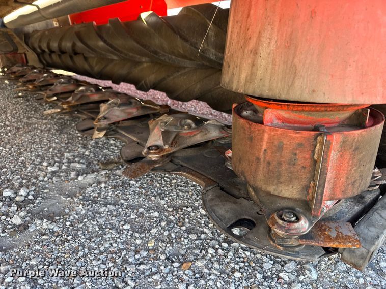 image for item EU6470 2019 Kubota DMC8540R swather / windrower