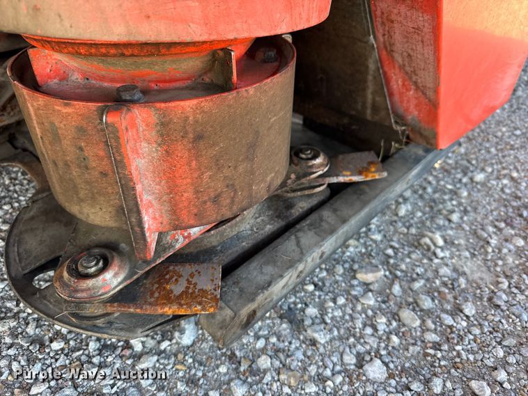 image for item EU6470 2019 Kubota DMC8540R swather / windrower