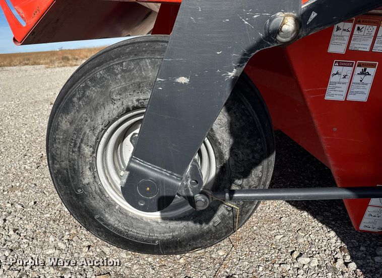 image for item EU6470 2019 Kubota DMC8540R swather / windrower