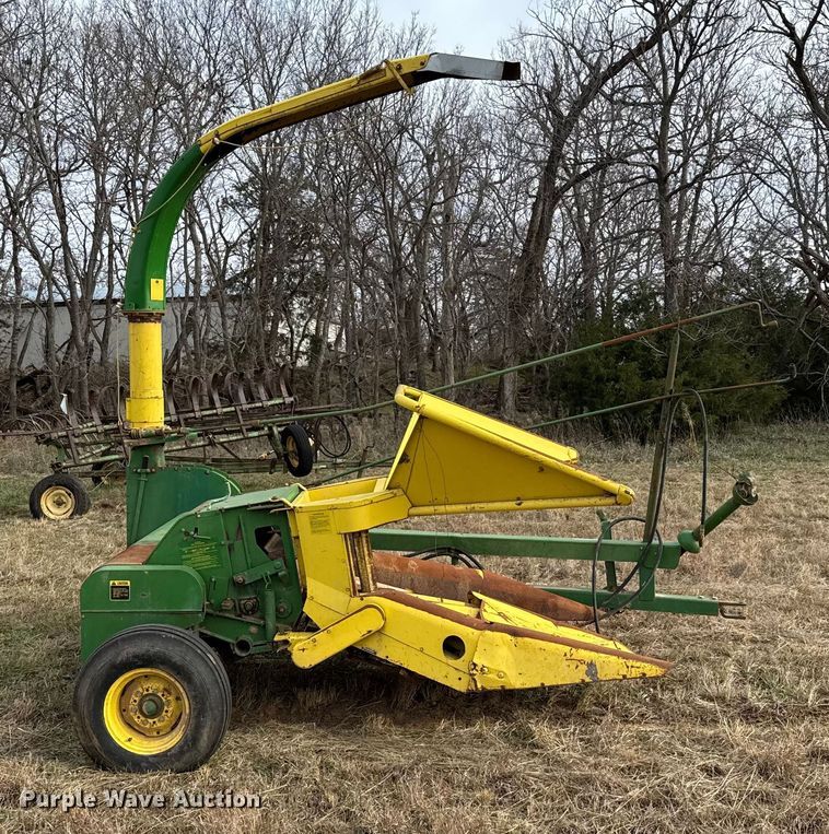 image for item EU6480 John Deere 35 forage harvester