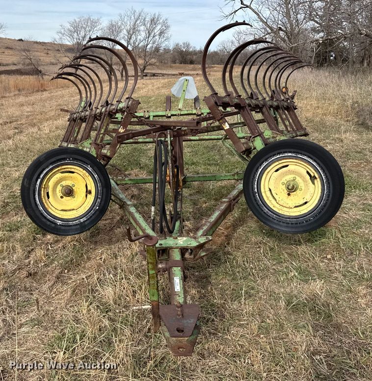 image for item EU6481 John Deere chisel