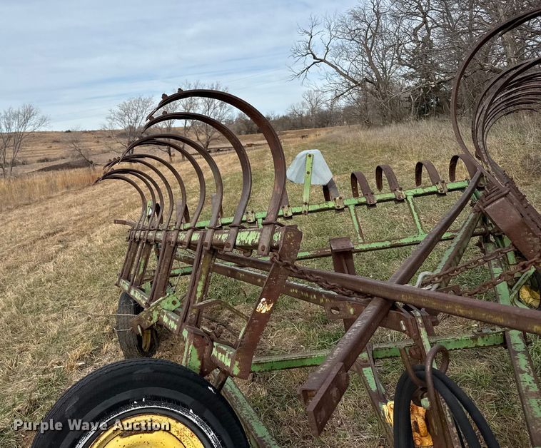 image for item EU6481 John Deere chisel