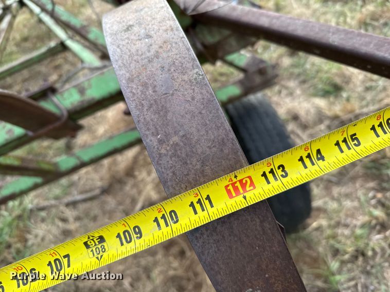 image for item EU6481 John Deere chisel