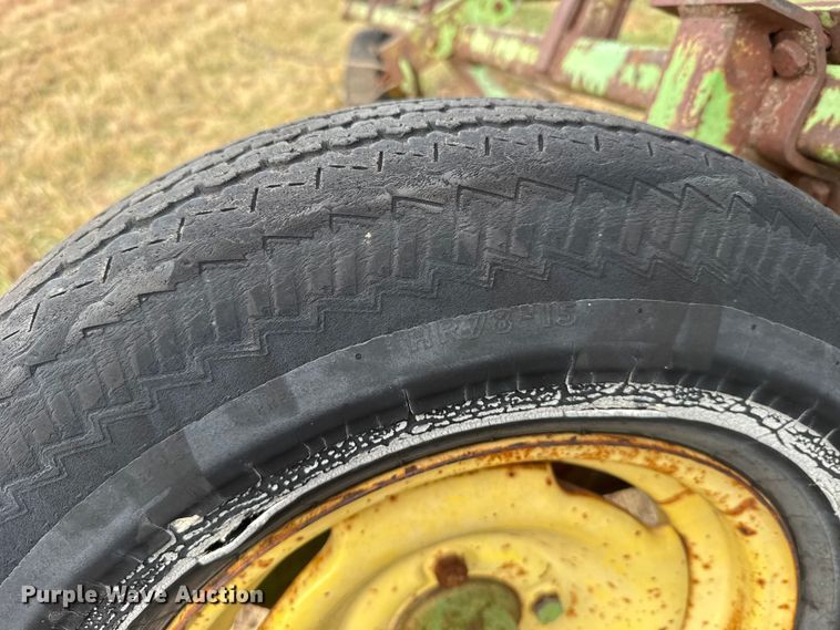 image for item EU6481 John Deere chisel