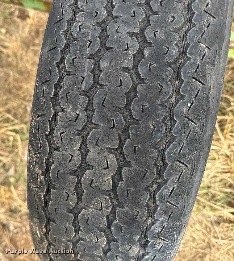 image for item EU6481 John Deere chisel