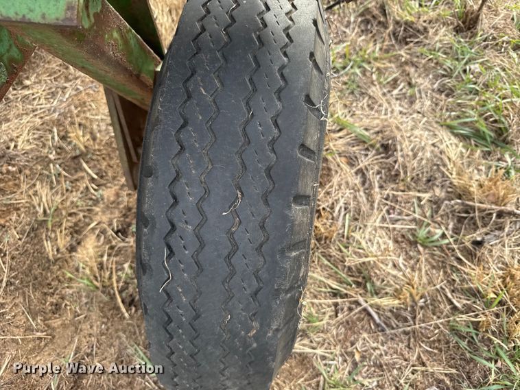 image for item EU6481 John Deere chisel