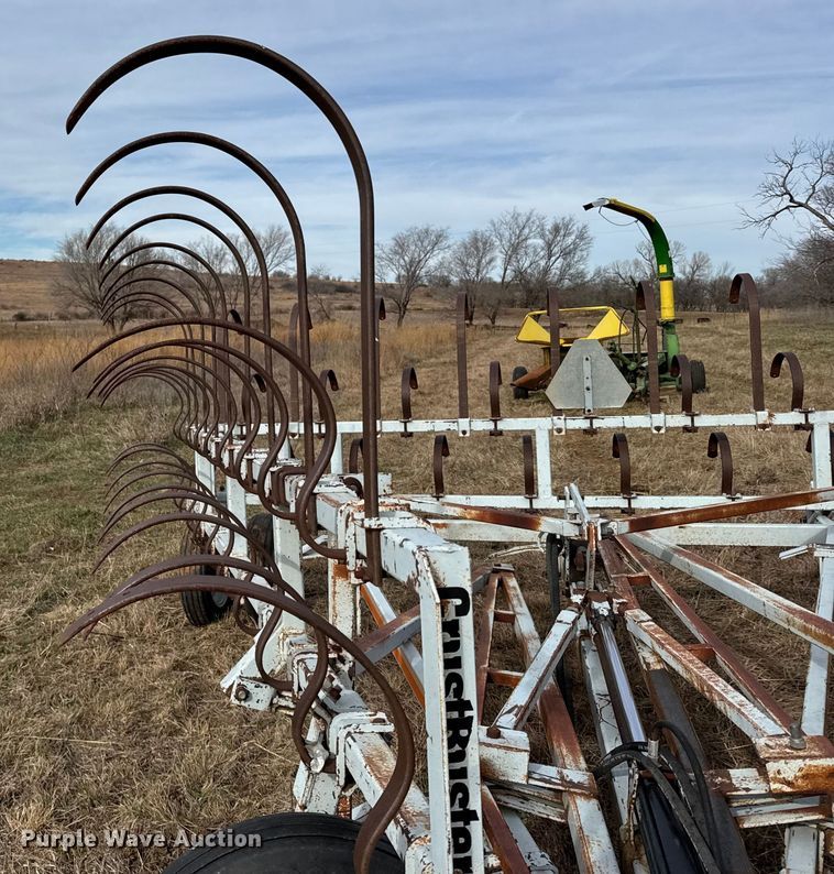 image for item EU6483 Crust buster chisel