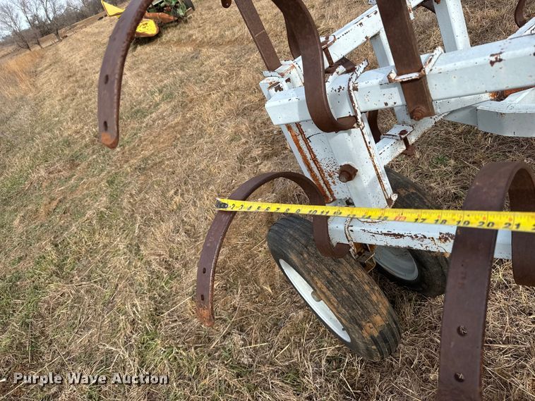 image for item EU6483 Crust buster chisel