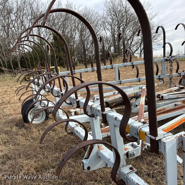 image for item EU6483 Crust buster chisel