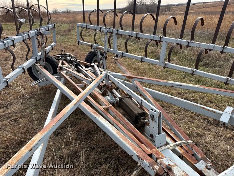 image for item EU6483 Crust buster chisel