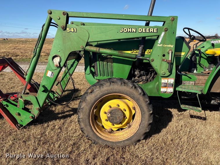 image for item EV2556 2000 John Deere 5310 MFWD tractor