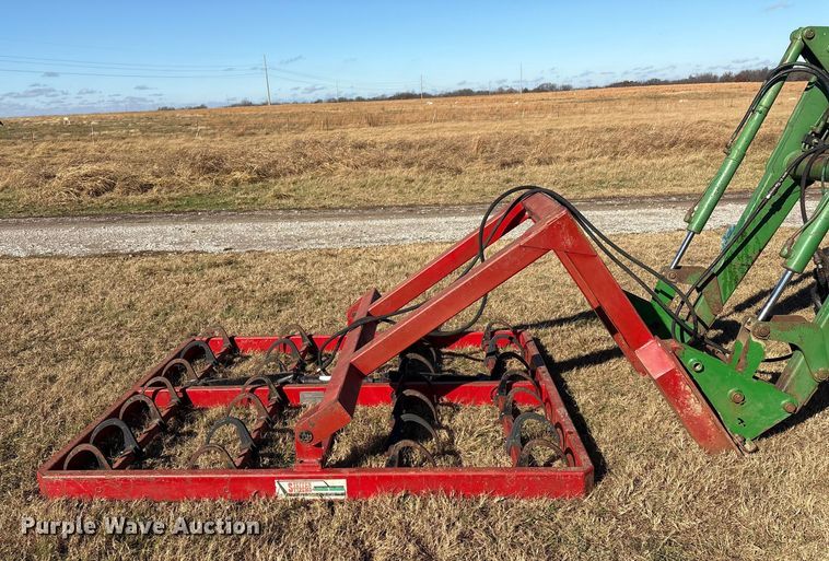 image for item EV2556 2000 John Deere 5310 MFWD tractor