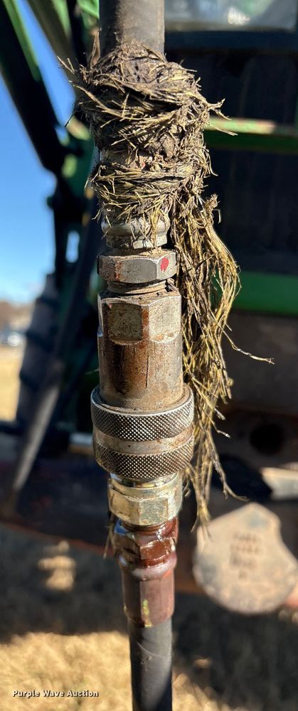 image for item EV2556 2000 John Deere 5310 MFWD tractor