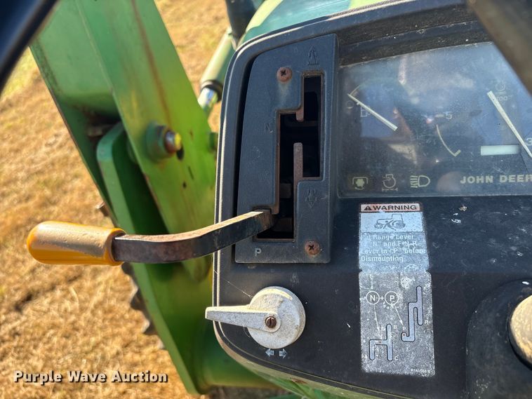 image for item EV2556 2000 John Deere 5310 MFWD tractor