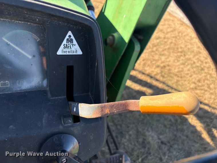 image for item EV2556 2000 John Deere 5310 MFWD tractor