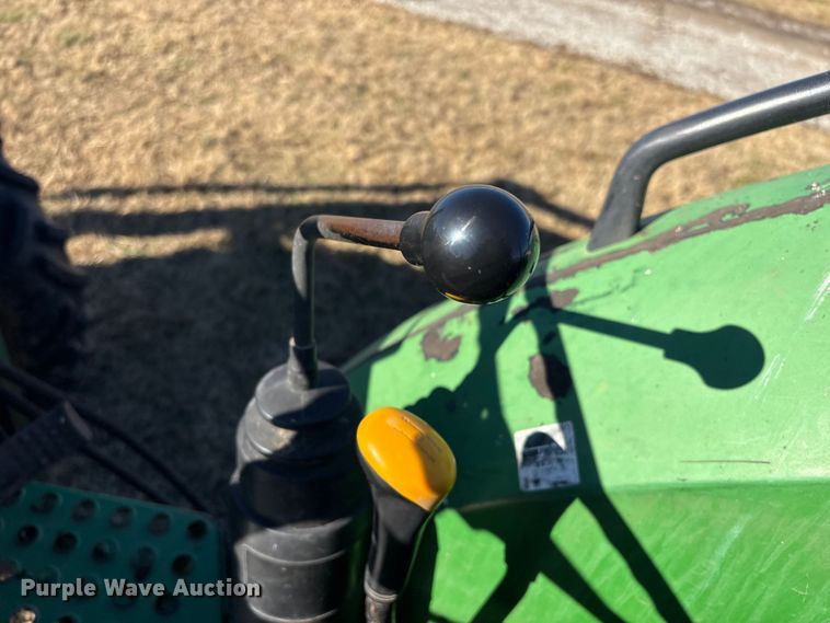 image for item EV2556 2000 John Deere 5310 MFWD tractor