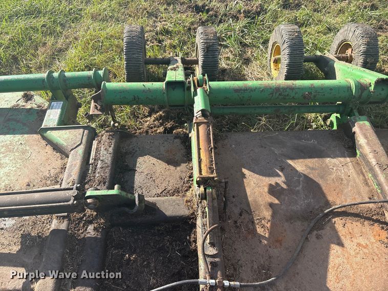 image for item EV2558 John Deere 2018 batwing rotary mower
