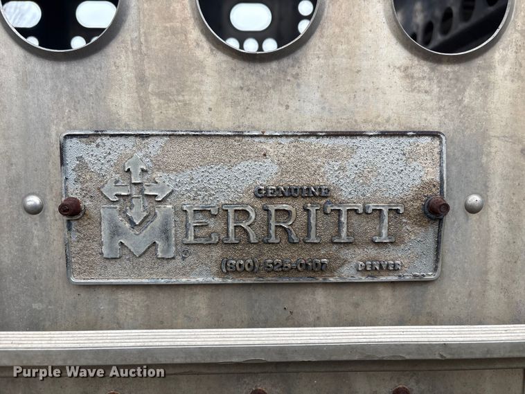 image for item EV2566 2005 Merritt livestock trailer