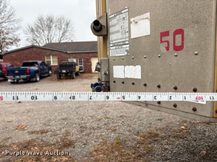 image for item EV2566 2005 Merritt livestock trailer