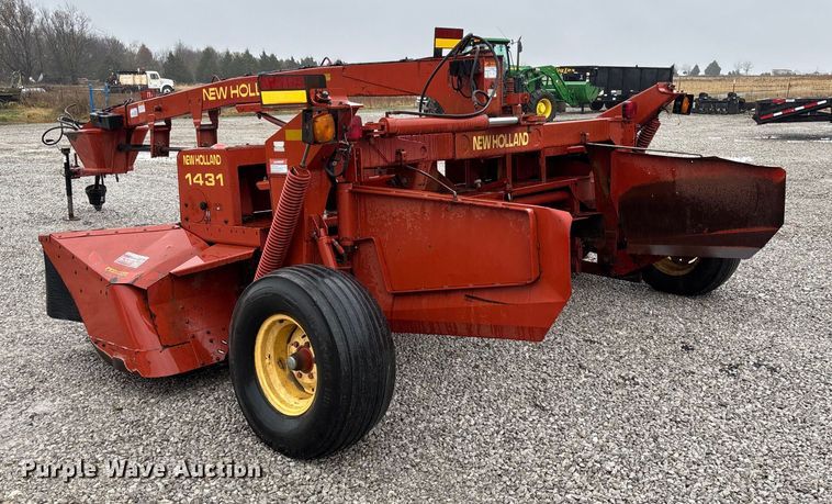 image for item EV3357 New Holland 1431 Discbine disc mower