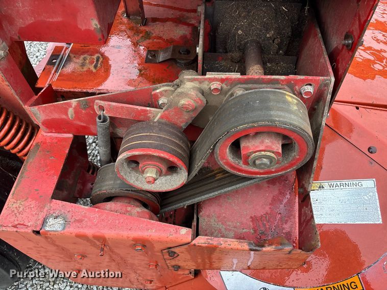 image for item EV3357 New Holland 1431 Discbine disc mower