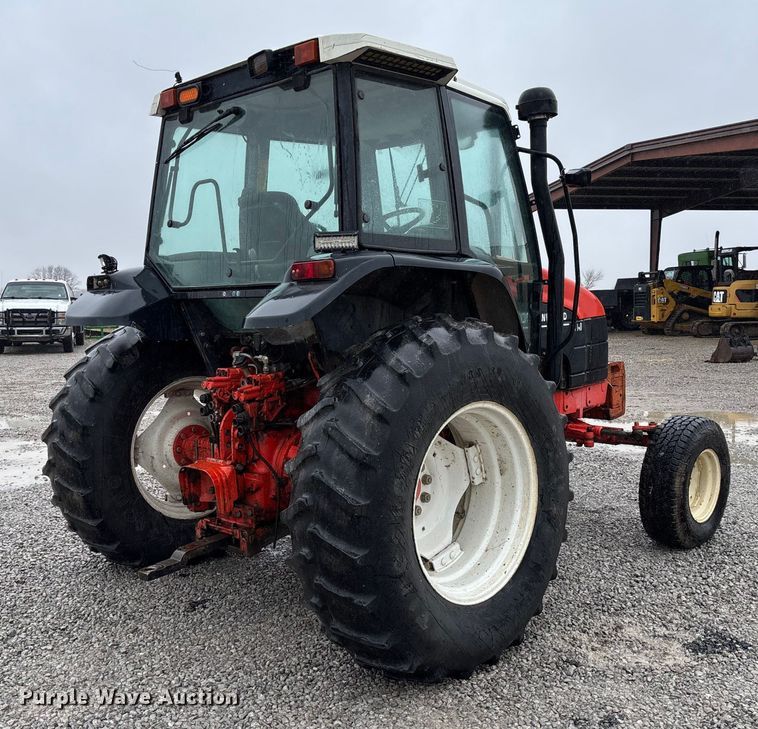 image for item EV3360 1999 New Holland TS100 tractor