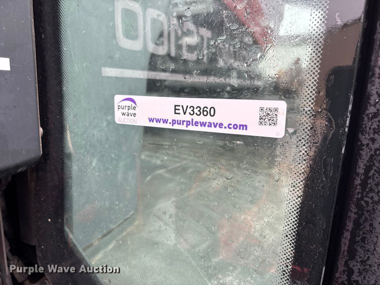 image for item EV3360 1999 New Holland TS100 tractor