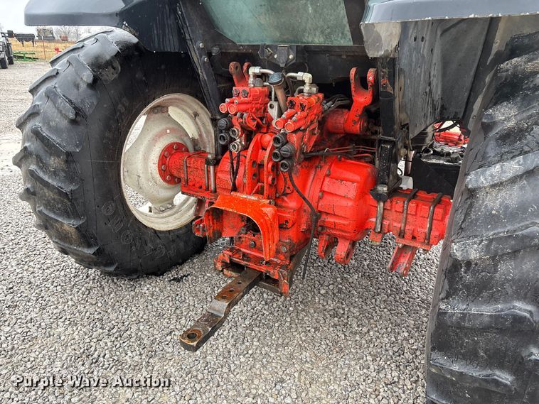 image for item EV3360 1999 New Holland TS100 tractor