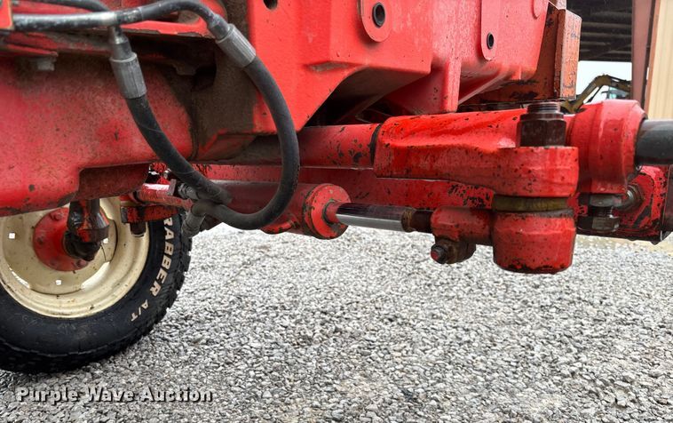 image for item EV3360 1999 New Holland TS100 tractor