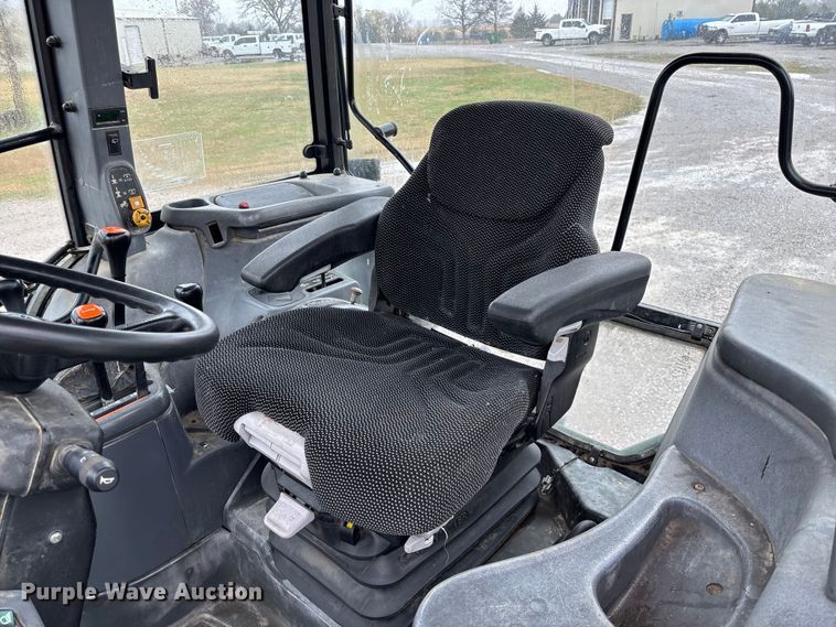 image for item EV3360 1999 New Holland TS100 tractor