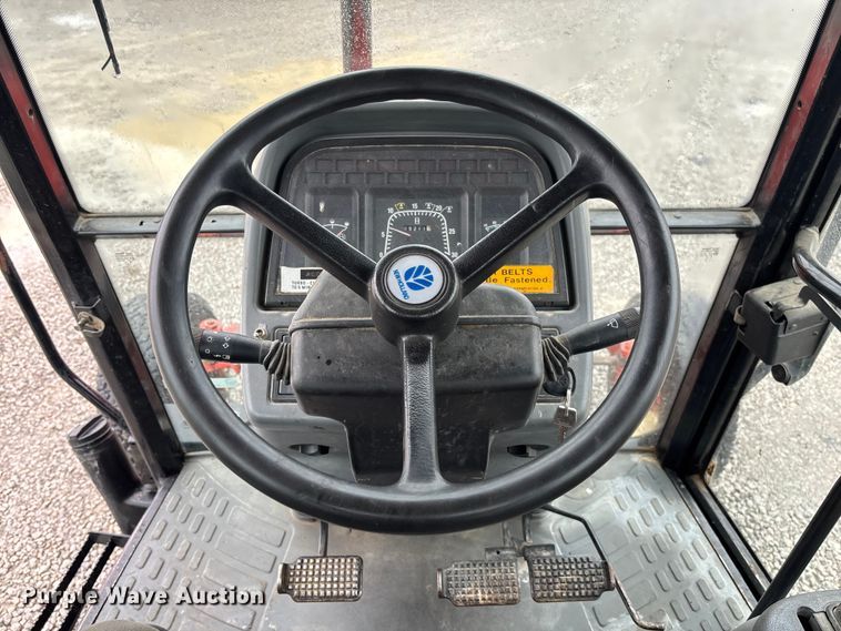 image for item EV3360 1999 New Holland TS100 tractor