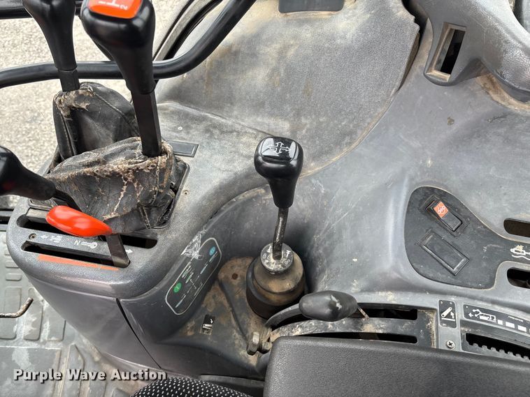 image for item EV3360 1999 New Holland TS100 tractor