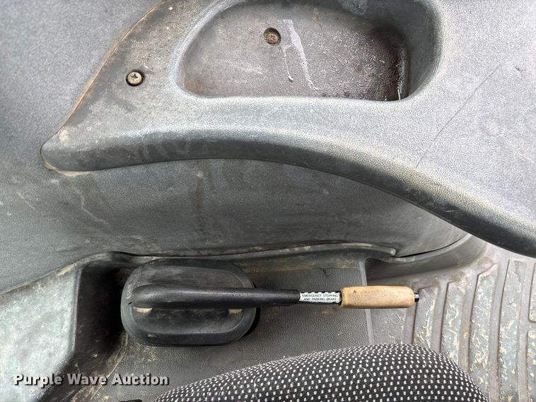 image for item EV3360 1999 New Holland TS100 tractor