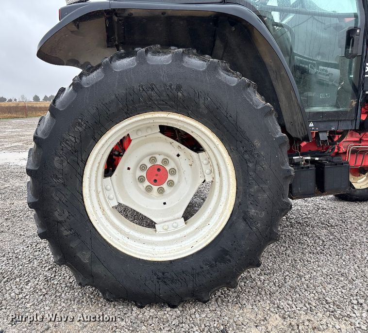 image for item EV3360 1999 New Holland TS100 tractor