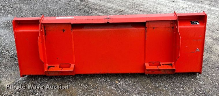 image for item EV3368 Kubota L2256 bucket