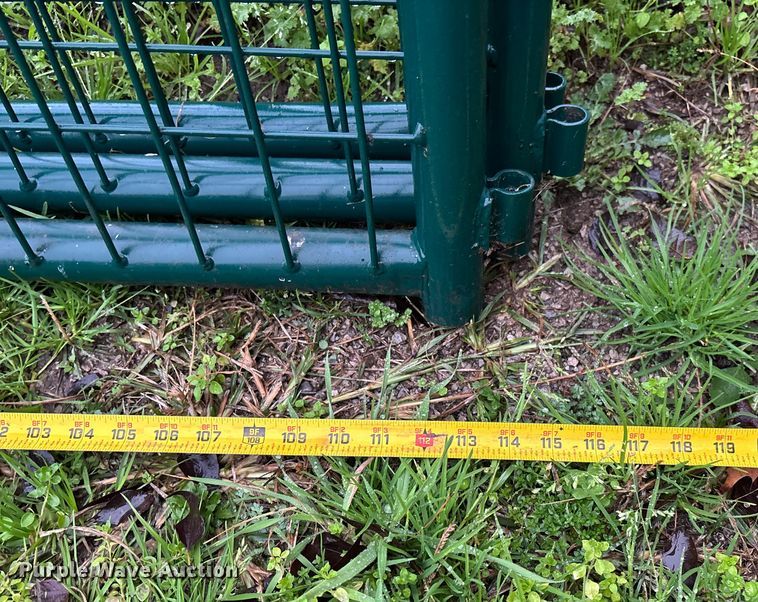 image for item EV3377 (15) fence panels