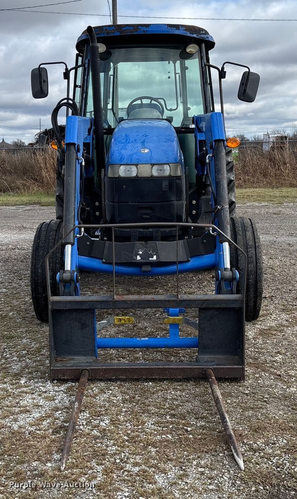 image for item EV3383 2011 New Holland TD5050 tractor