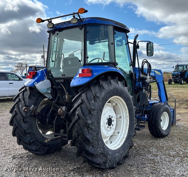 image for item EV3383 2011 New Holland TD5050 tractor
