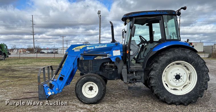 image for item EV3383 2011 New Holland TD5050 tractor