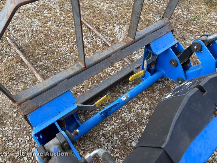 image for item EV3383 2011 New Holland TD5050 tractor