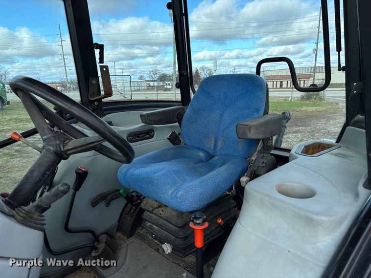 image for item EV3383 2011 New Holland TD5050 tractor