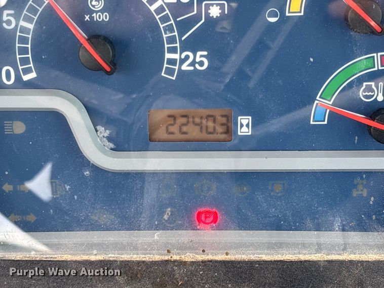 image for item EV3383 2011 New Holland TD5050 tractor