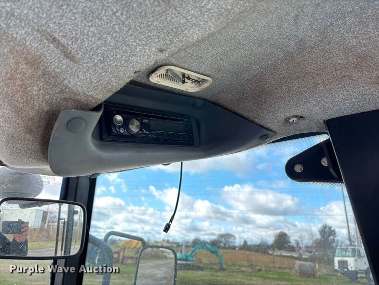 image for item EV3383 2011 New Holland TD5050 tractor