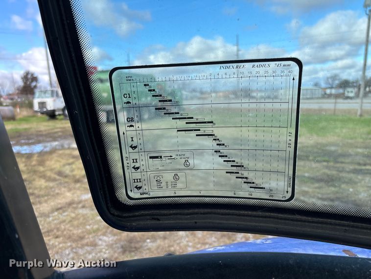 image for item EV3383 2011 New Holland TD5050 tractor