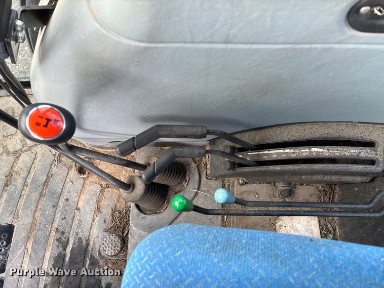 image for item EV3383 2011 New Holland TD5050 tractor