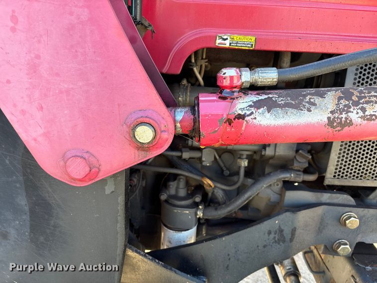 image for item EV3391 2010 Mahindra 5525 tractor